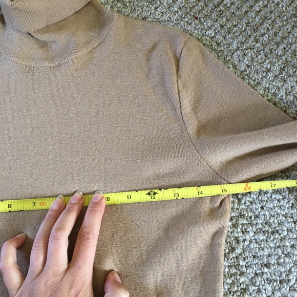 Patrick Gerard camel-soft turtleneck sweater - Picture 3 of 6